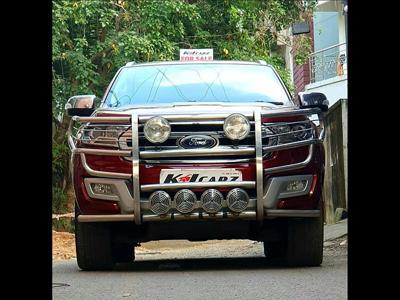 Ford Endeavour Trend 2.2 4x2 AT