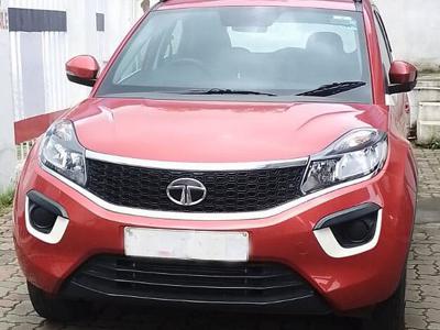 Tata Nexon XT [2017-2019]