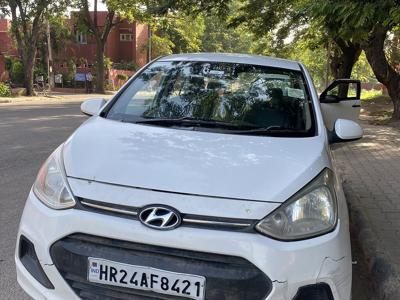 Used 2016 Hyundai Xcent [2014-2017] Base 1.2 for sale at Rs. 2,50,000 in Chandigarh