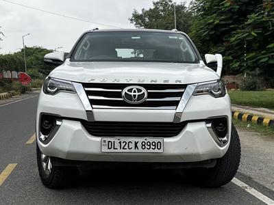 Used 2016 Toyota Fortuner [2016-2021] 2.8 4x4 AT [2016-2020] for sale at Rs. 25,75,000 in Delhi