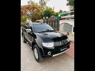 Mitsubishi Pajero Sport 2.5 MT