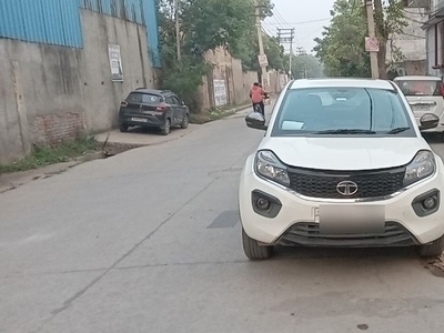 Tata Nexon 1.5 Revotorq XMA