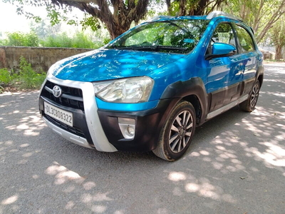 Used 2015 Toyota Etios Cross 1.5 V for sale at Rs. 4,20,000 in Delhi