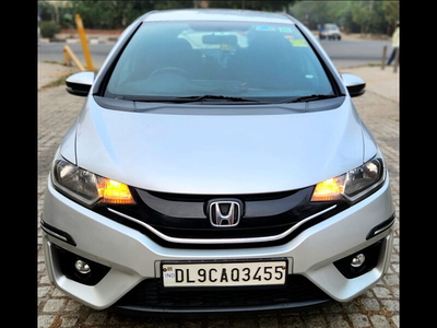 Used 2018 Honda Jazz [2015-2018] V Petrol for sale at Rs. 5,90,000 in Delhi