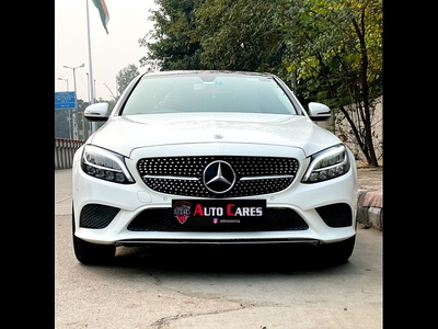 Used 2020 Mercedes-Benz C-Class [2014-2018] C 220 CDI Style for sale at Rs. 35,00,000 in Delhi