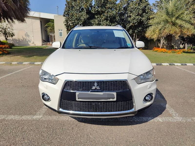Used 2010 Mitsubishi Outlander [2007-2015] 2.4 MIVEC 7 STR for sale at Rs. 5,25,000 in Mohali