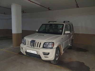 Used 2014 Mahindra Scorpio [2014-2017] S2 for sale at Rs. 6,00,000 in Gurgaon