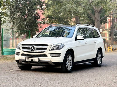 Used 2016 Mercedes-Benz GL 350 CDI for sale at Rs. 30,00,000 in Delhi