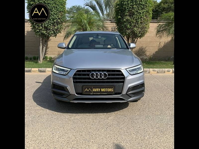 Used 2018 Audi Q3 [2017-2020] 30 TFSI Premium for sale at Rs. 23,50,000 in Delhi