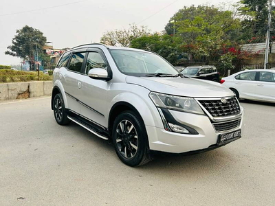 Used 2018 Mahindra XUV500 W11 (O) AT for sale at Rs. 11,95,000 in Delhi