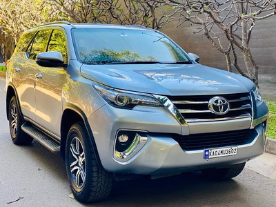 Used 2018 Toyota Fortuner [2016-2021] 2.8 4x2 MT [2016-2020] for sale at Rs. 33,50,000 in Bangalo