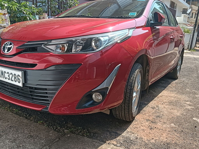 Toyota Yaris V MT [2018-2020]