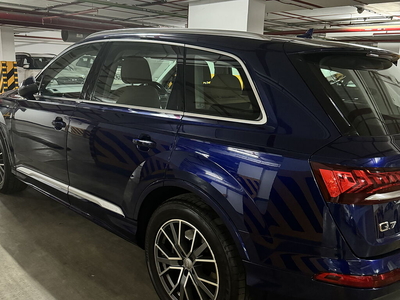 Audi Q7 Premium Plus 55 TFSI