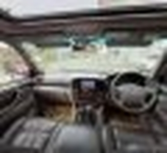 2002 Toyota Land Cruiser 4.2 VX Abu-abu -