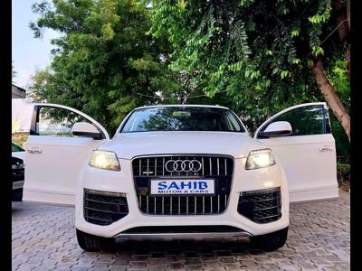 Used 2015 Audi Q7 [2010 - 2015] 35 TDI Technology Pack + Sunroof for sale at Rs. 23,50,000 in Ag