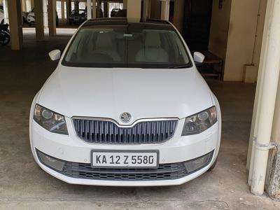 Used 2015 Skoda Octavia [2015-2017] 2.0 TDI CR Style Plus AT for sale at Rs. 12,50,000 in Myso