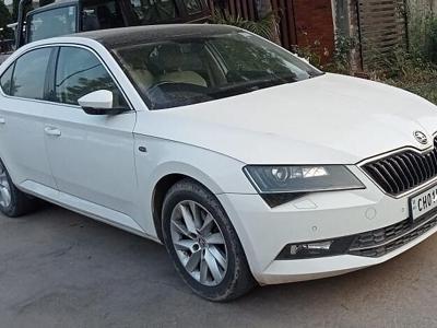 Used 2017 Skoda Superb [2016-2020] L&K TDI AT for sale at Rs. 13,00,000 in Chandigarh