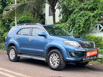 2012 Toyota Fortuner 4x2 AT