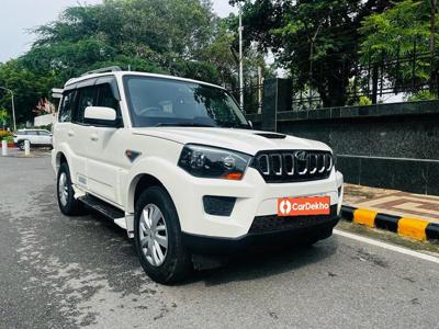 2016 Mahindra Scorpio 1.99 S6 Plus