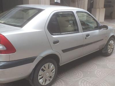 Used 2003 Ford Ikon [1999-2003] 1.6 ZXi for sale at Rs. 60,000 in Surat