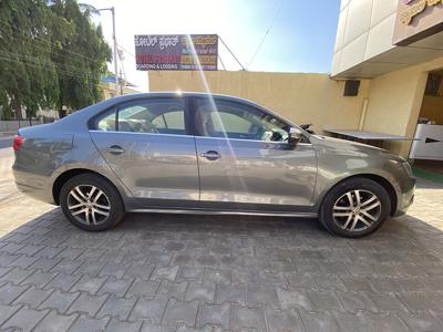 Used 2013 Volkswagen Jetta [2013-2015] Highline TDI for sale at Rs. 6,00,000 in Bangalo