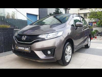 Used 2016 Honda Jazz [2015-2018] V Petrol for sale at Rs. 4,46,000 in Delhi