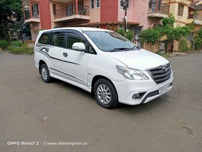 Used 2014 Toyota Innova [2013-2014] 2.5 ZX 7 STR BS-IV for sale at Rs. 8,50,000 in Kolkat