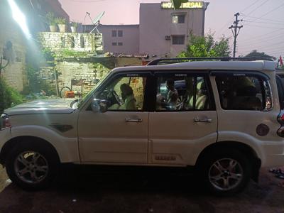 Used 2015 Mahindra Scorpio [2014-2017] S10 4WD for sale at Rs. 10,00,000 in Bilaspu