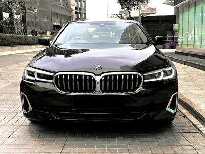Used 2022 BMW 5 Series [2017-2021] 520d Luxury Line [2017-2019] for sale at Rs. 69,00,000 in Mumbai
