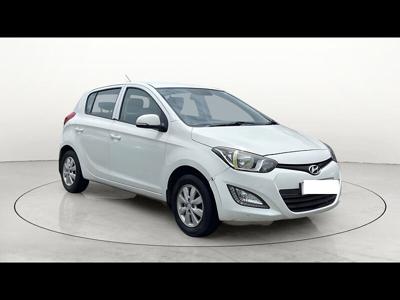 Used 2014 Hyundai i20 [2012-2014] Sportz (AT) 1.4 for sale at Rs. 4,27,000 in Surat