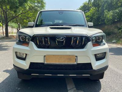 Used 2016 Mahindra Scorpio [2014-2017] S10 for sale at Rs. 9,90,000 in Delhi