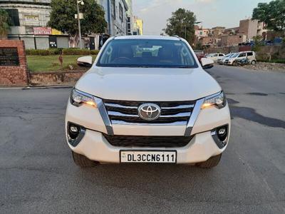 Used 2018 Toyota Fortuner [2016-2021] 2.8 4x2 AT [2016-2020] for sale at Rs. 29,75,000 in Delhi