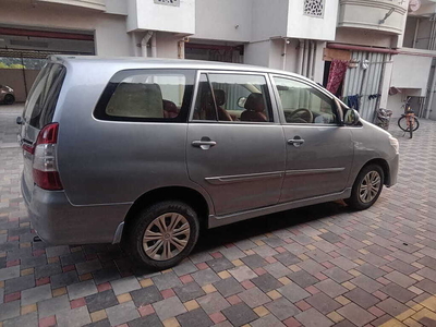 Used 2008 Toyota Innova [2005-2009] 2.5 G4 8 STR for sale at Rs. 4,50,000 in Surat