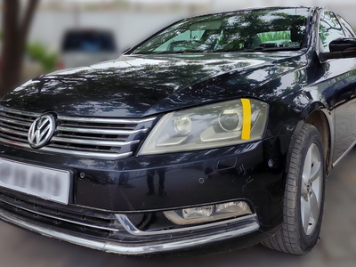 Used 2012 Volkswagen Passat [2007-2014] Highline DSG for sale at Rs. 6,99,999 in Udaipu