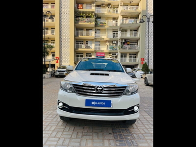 Used 2013 Toyota Fortuner [2012-2016] 4x2 AT for sale at Rs. 12,10,000 in Chandigarh