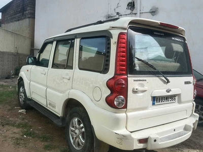 Used 2014 Mahindra Scorpio [2009-2014] VLX 4WD Airbag AT BS-IV for sale at Rs. 8,00,000 in Bangalo