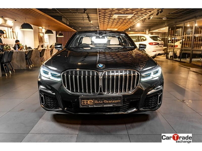 Used 2017 BMW 7 Series [Import Pre-2007] 750Li for sale at Rs. 82,75,000 in Delhi