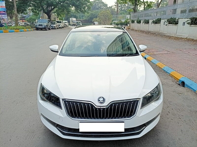 Used 2017 Skoda Superb [2016-2020] Style TDI AT for sale at Rs. 17,95,000 in Mumbai