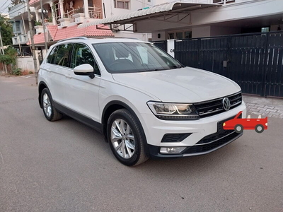 Used 2017 Volkswagen Tiguan [2017-2020] Highline TDI for sale at Rs. 19,90,000 in Coimbato