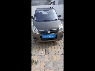 Used 2018 Maruti Suzuki Wagon R 1.0 [2014-2019] LXI CNG for sale at Rs. 4,15,000 in Delhi