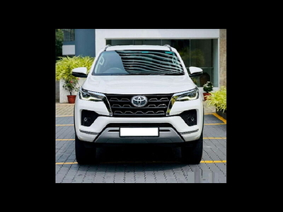 Used 2021 Toyota Fortuner [2016-2021] 2.8 4x4 AT [2016-2020] for sale at Rs. 40,99,000 in Delhi