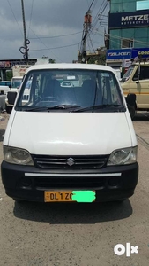 EECO 5 SEATER AC COMMERCIAL TAXI CAB