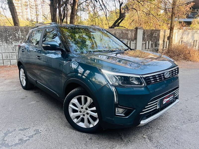 Mahindra XUV300 W8 1.2 Petrol [2019]