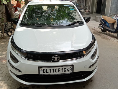 Used 2023 Tata Altroz XZ iCNG for sale at Rs. 9,35,000 in Delhi