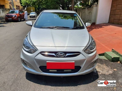 Hyundai Verna Fluidic 1.6 CRDi SX