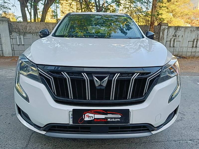 Mahindra XUV700 AX 5 Petrol MT 7 STR [2021]