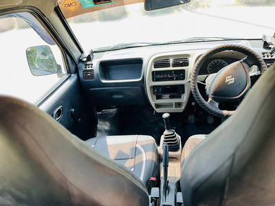 Maruti Suzuki Eeco 5 STR WITH A/C+HTR CNG [2019]