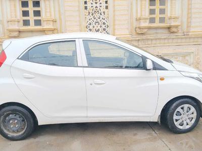 Used 2014 Hyundai Eon Sportz for sale at Rs. 2,20,000 in Delhi