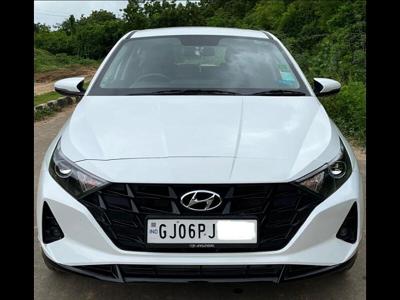 Used 2022 Hyundai i20 Asta (O) 1.2 MT [2020-2023] for sale at Rs. 9,25,000 in Vado