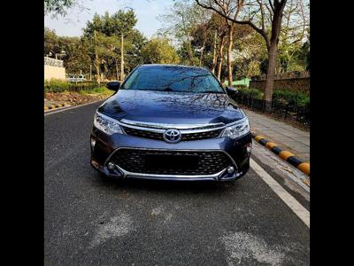 Used 2017 Toyota Camry [2015-2019] Hybrid for sale at Rs. 17,50,000 in Delhi